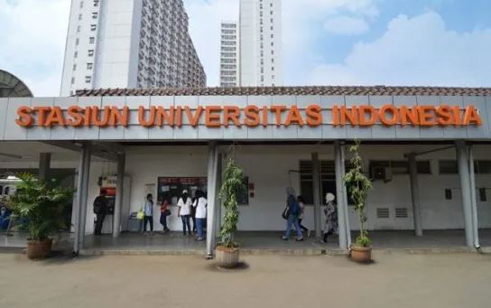 berapa gaji dosen universitas indonesia